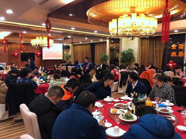 蜜桃传奇媒体mv视频7