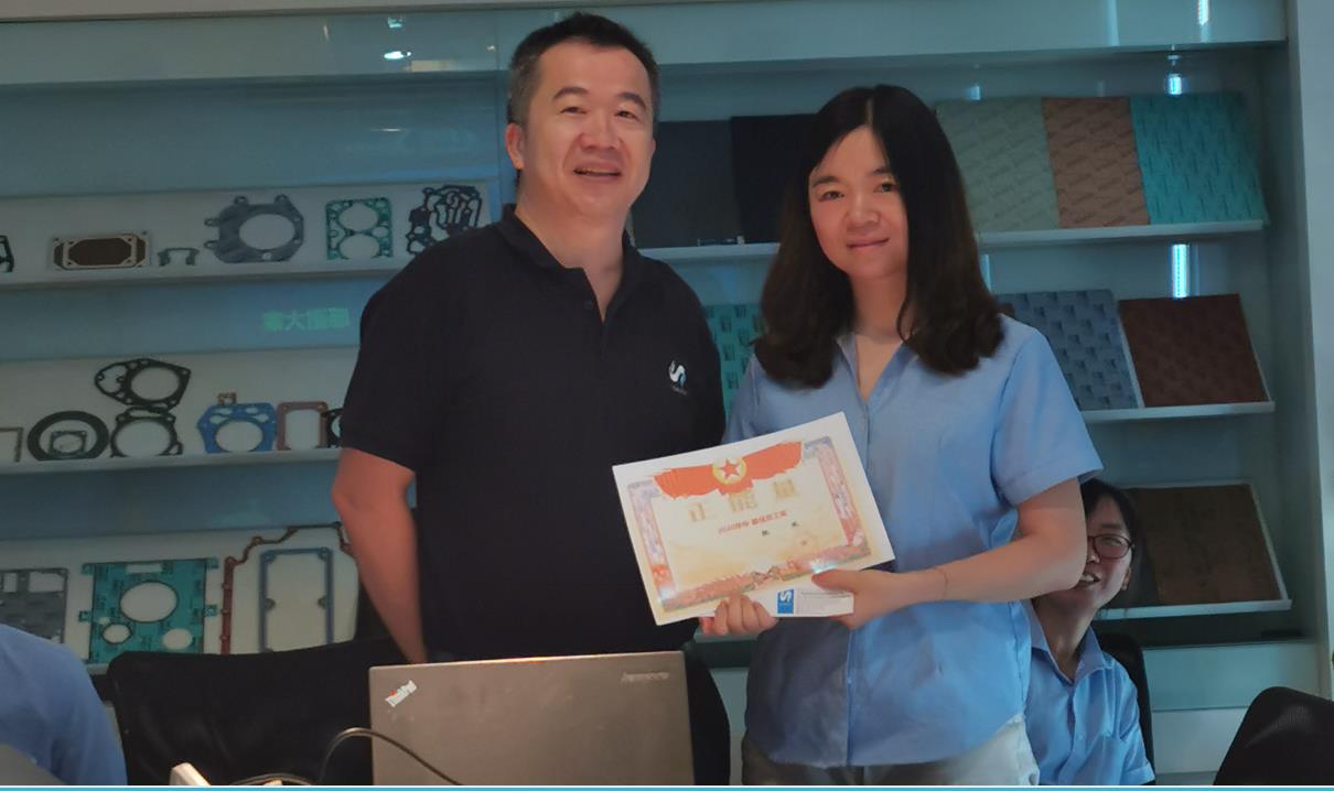 蜜桃传奇媒体mv视频7