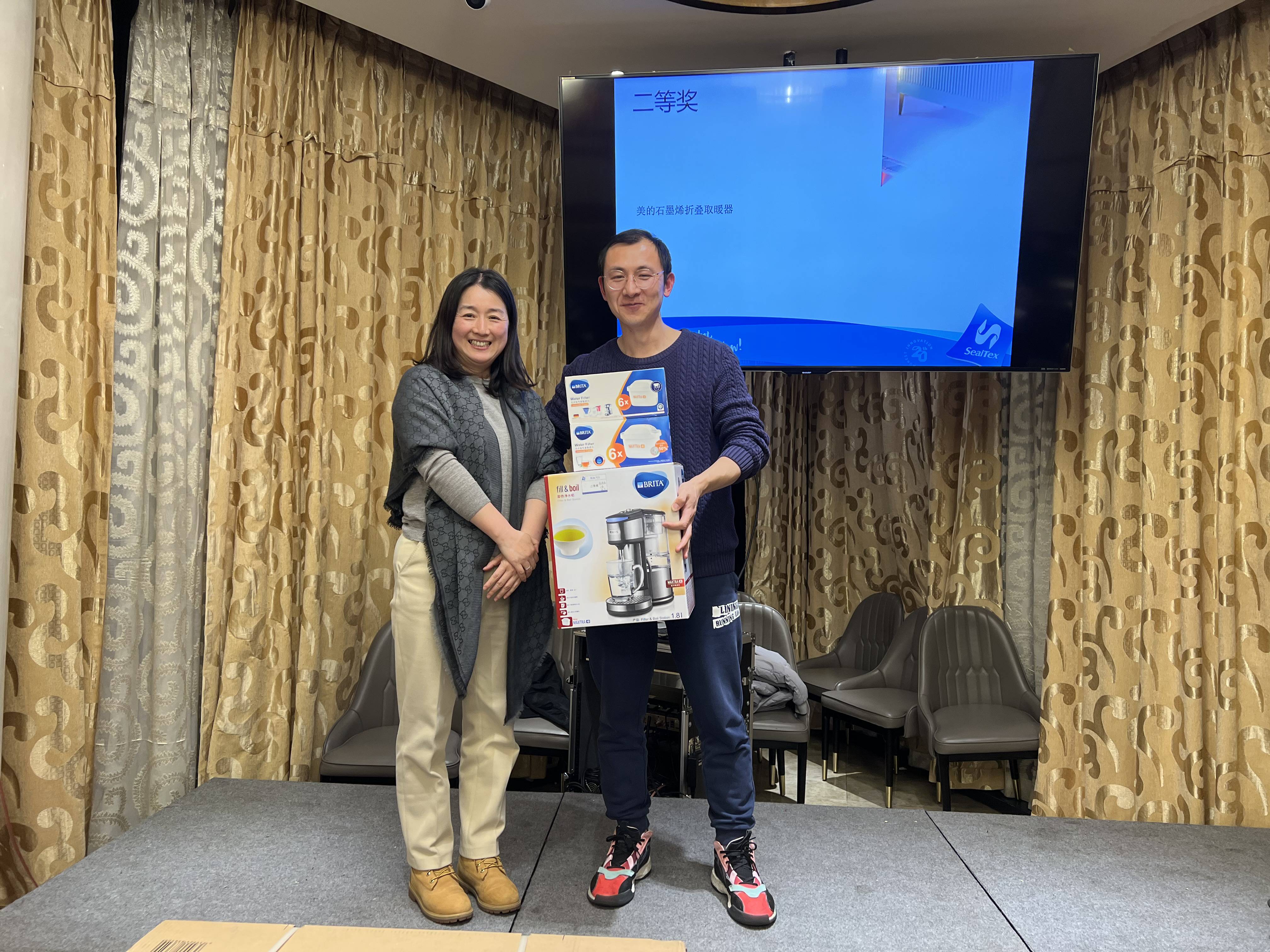 蜜桃传奇媒体mv视频7