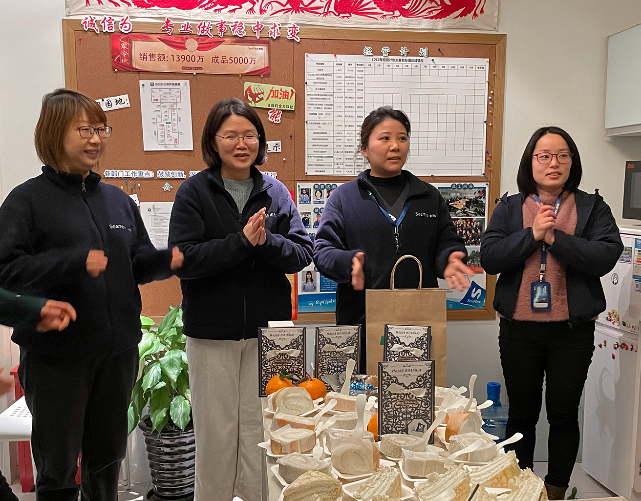 蜜桃传奇媒体mv视频7