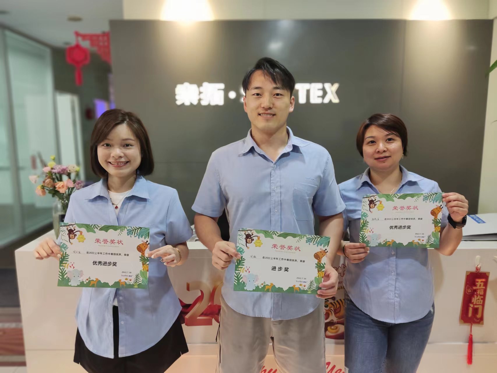 蜜桃传奇媒体mv视频7