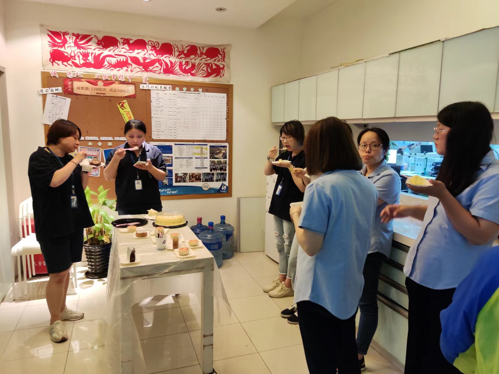 蜜桃传奇媒体mv视频7