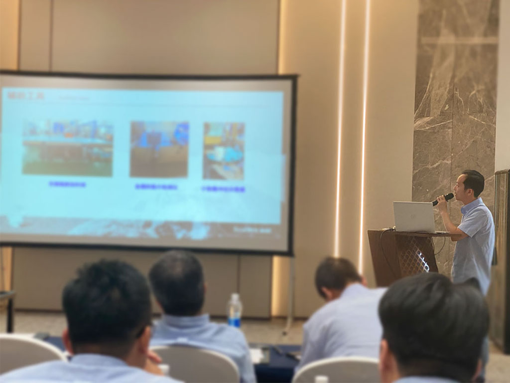 蜜桃传奇媒体mv视频7